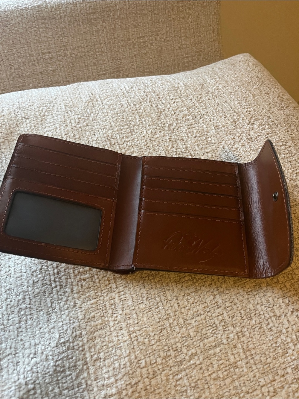 Patricia Nash Bi-Fold Leather Wallet in the vibrant Marigold Harvest seaso - Picture 3 of 10